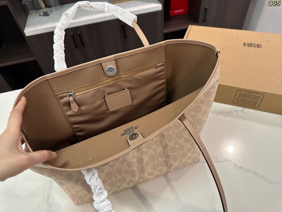 1:1 Replica COACH bag Airplane box — Premium Replica — photo 9