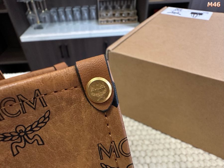 1:1 Replica MCM bag Airplane box — 1:1 Replica — photo 7