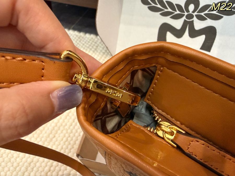 1:1 Replica MCM bag Airplane box — 1:1 Replica — photo 2