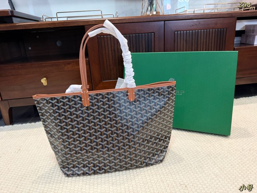 1:1 Replica Goyard bag With gift box — Premium Replica — photo 6