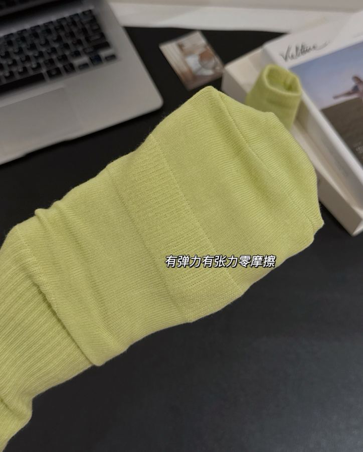 1:1 Replica Lulu accessories Specialized training is no problem. There is a compression and contraction design — AAA Quality Replica — photo 7