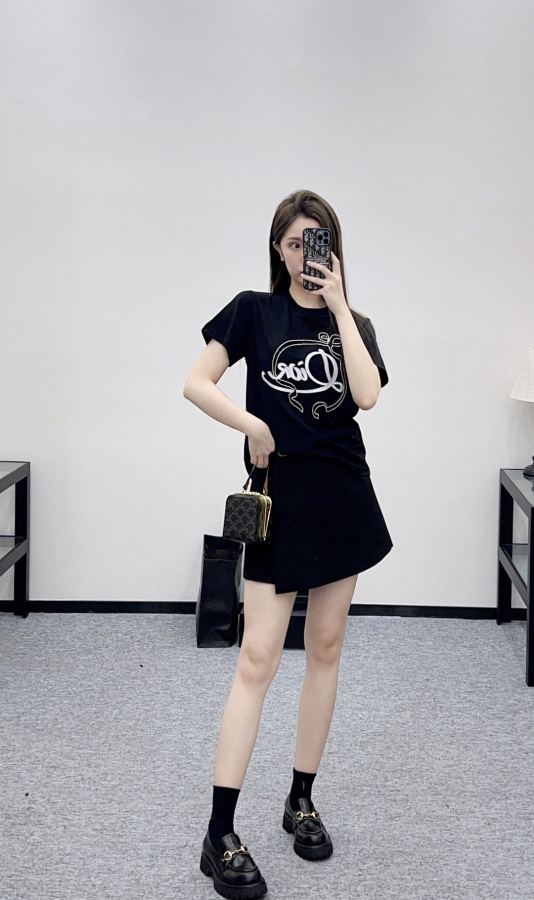 1:1 Replica Dior Women — AAA Quality Replica — photo 2