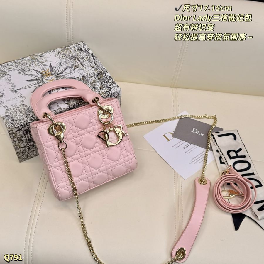 1:1 Replica Dior bag Size: 17.15cm — AAA Quality Replica — photo 3