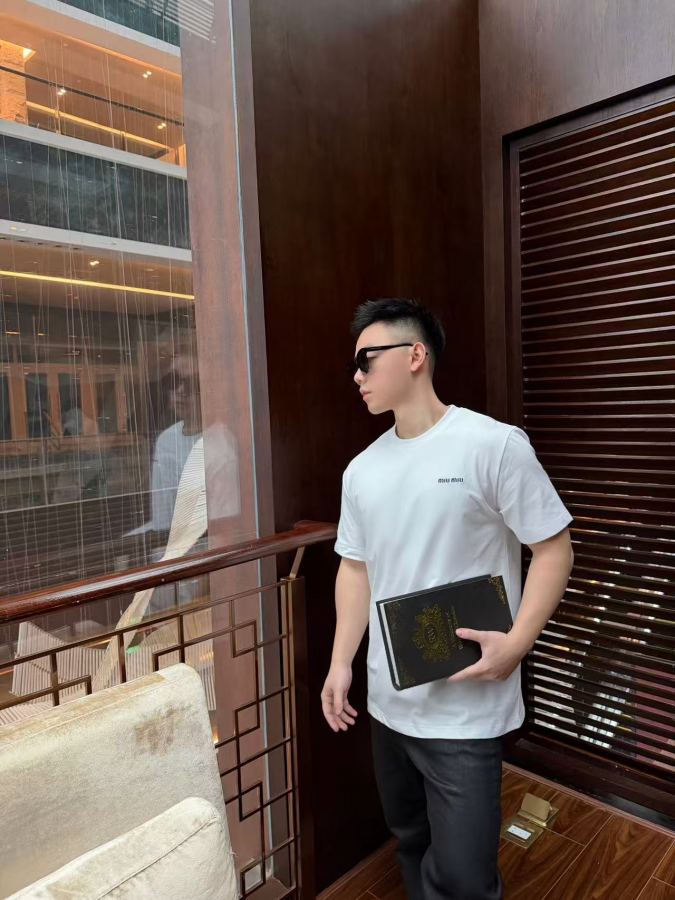 1:1 Replica MIUMIU men — AAA Quality Replica — photo 6