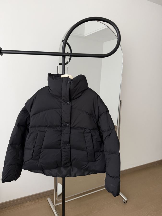 1:1 Replica Lulu Jacket Sleeves are removable — Premium Replica — photo 3