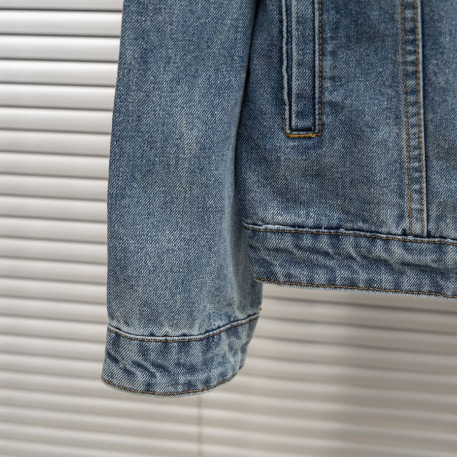 1:1 Replica MIUMIU men (Top version differentiated currency) — Premium Replica — photo 10