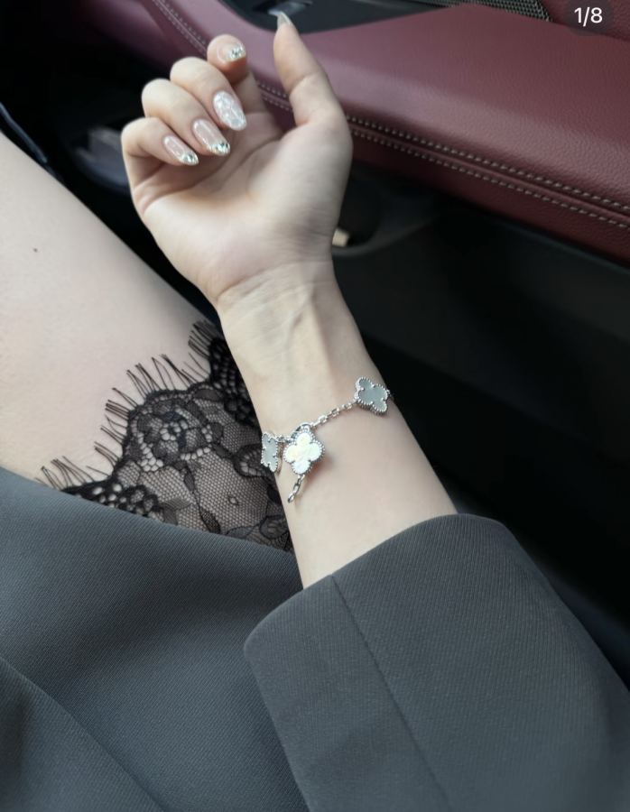 1:1 Replica Van Cleef & Arpels Jewelry VCA — Premium Replica — photo 3