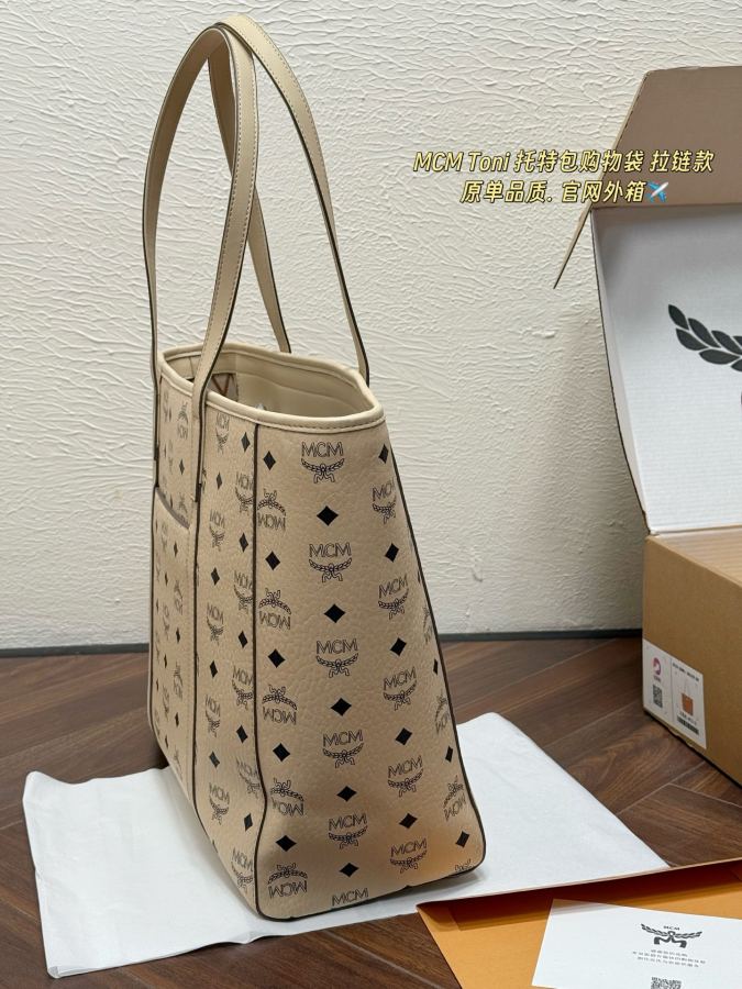 1:1 Replica MCM bag MCM Toni Visetos — Premium Replica — photo 4