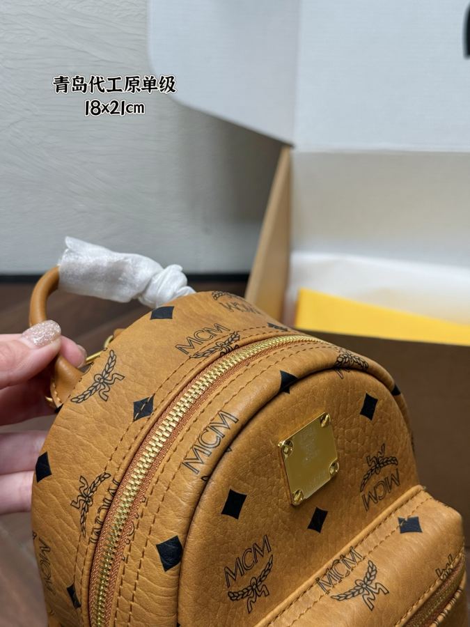 1:1 Replica MCM bag MCM Stark — AAA Quality Replica — photo 2