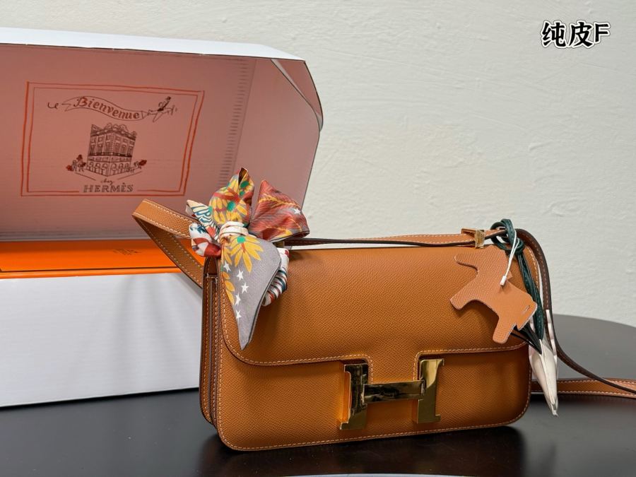 1:1 Replica Hermes Women HERMES — Premium Replica — photo 5