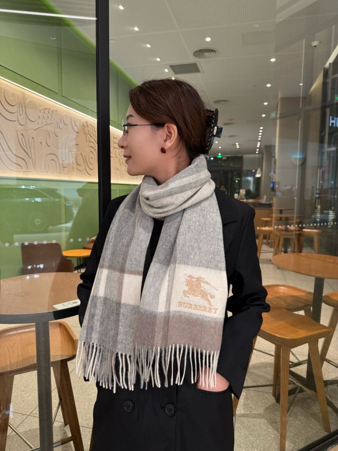 1:1 Replica burberry scarf Classical 30*180cm — Premium Replica