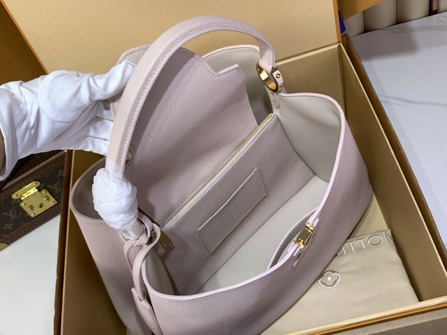 1:1 Replica LV bag Capucines M26319 — Premium Replica — photo 14