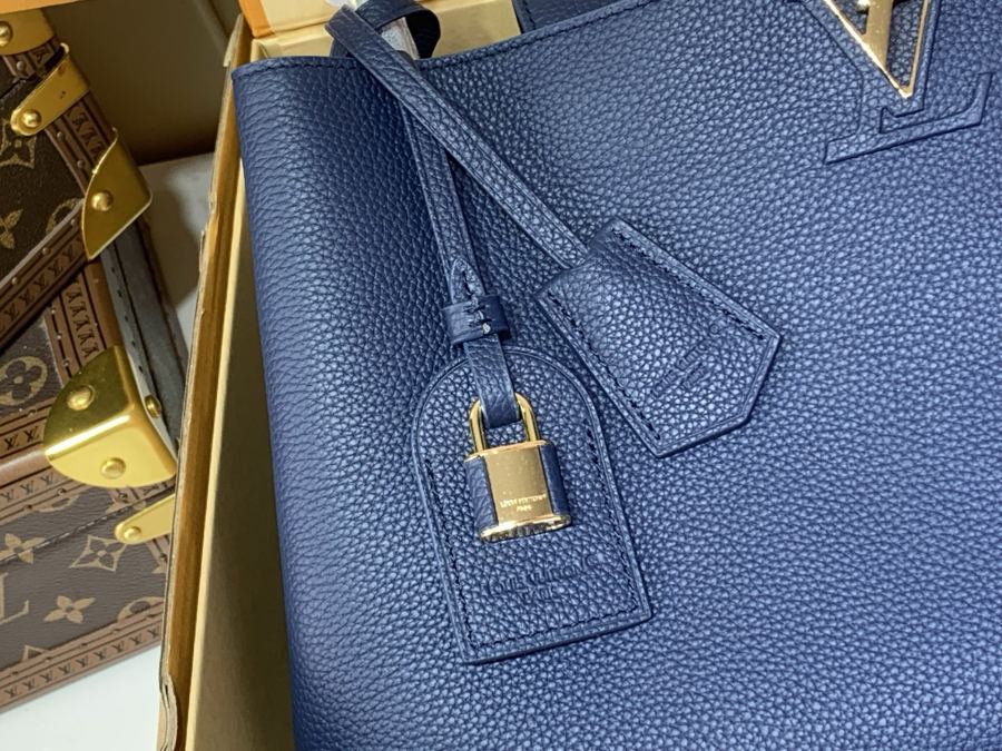 1:1 Replica LV bag Capucines M26319 — 1:1 Replica — photo 5