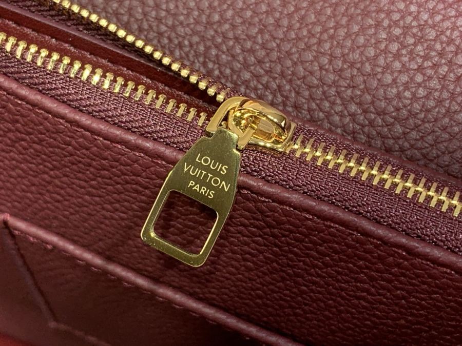 1:1 Replica LV bag Capucines M26319 — Premium Replica — photo 14
