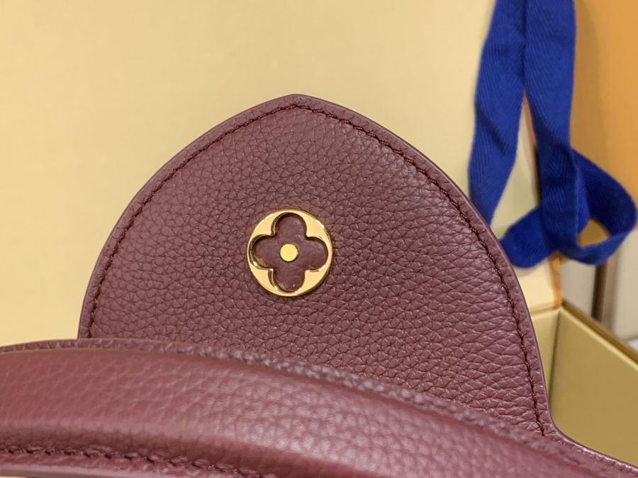 1:1 Replica LV bag Capucines M26319 — Premium Replica — photo 10