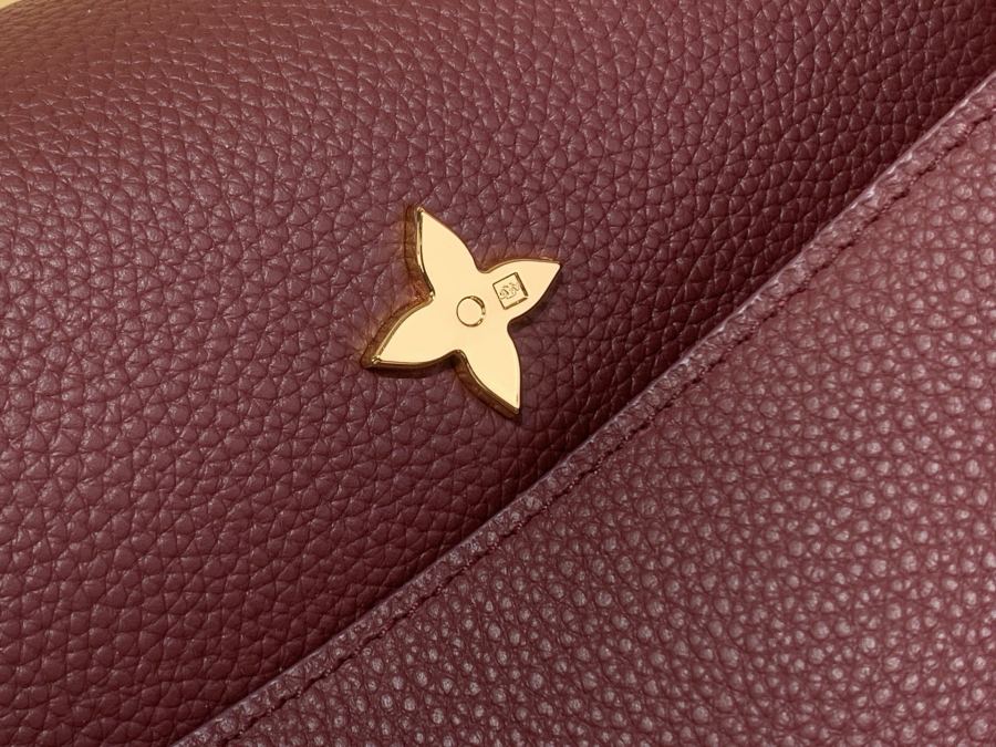1:1 Replica LV bag Capucines M26319 — Premium Replica — photo 12