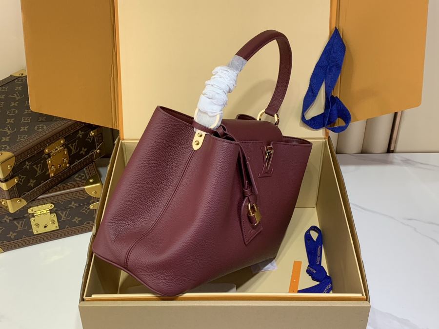 1:1 Replica LV bag Capucines M26319 — Premium Replica — photo 2