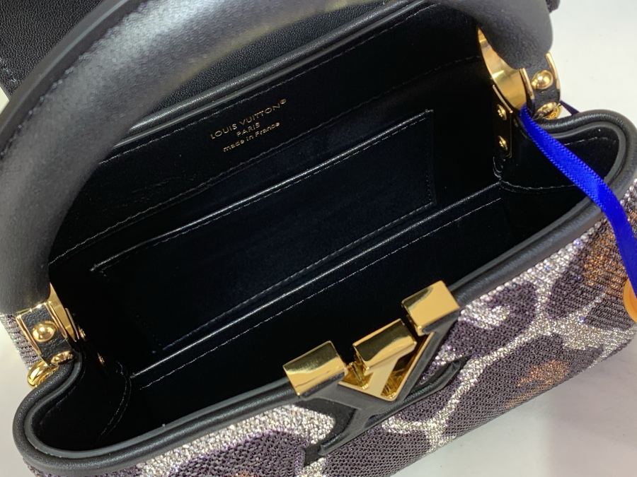 1:1 Replica LV bag capucines mini M13335 — AAA Quality Replica — photo 9