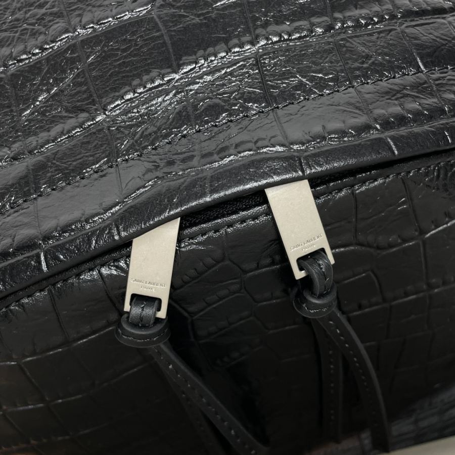 1:1 Replica knapsack crocodile pattern — AAA Quality Replica — photo 7