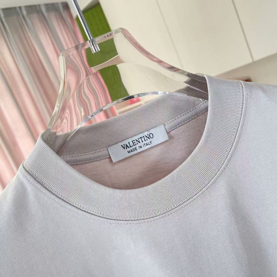 1:1 Replica Valentino men — 1:1 Replica — photo 4