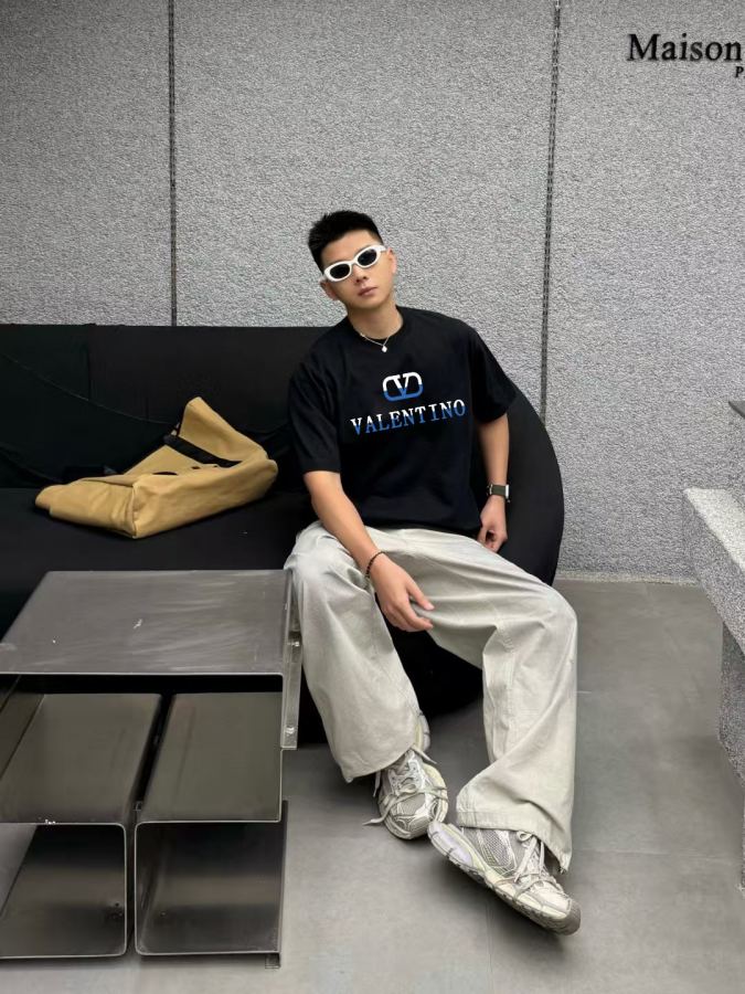 1:1 Replica Valentino men — 1:1 Replica