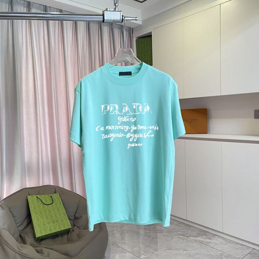 1:1 Replica Prada men — Premium Replica
