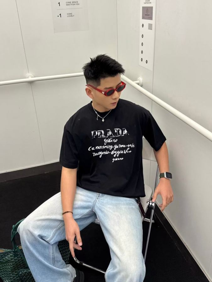 1:1 Replica Prada men — 1:1 Replica For Sale