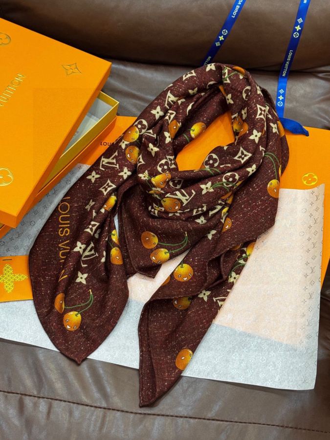1:1 Replica LV scarf LV X TM MONOGRAM — 1:1 Replica — photo 6