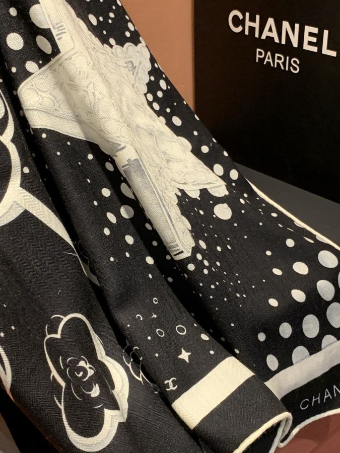 1:1 Replica Chanel scarf Chanel — 1:1 Replica — photo 4