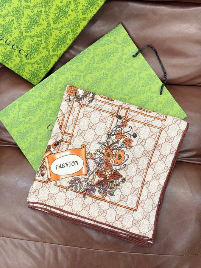 1:1 Replica gucci scarf Gucci — Premium Replica — photo 3