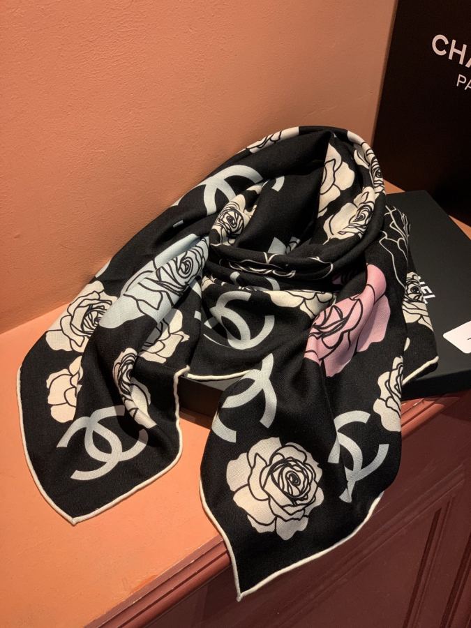 1:1 Replica Chanel scarf Chanel — 1:1 Replica — photo 4