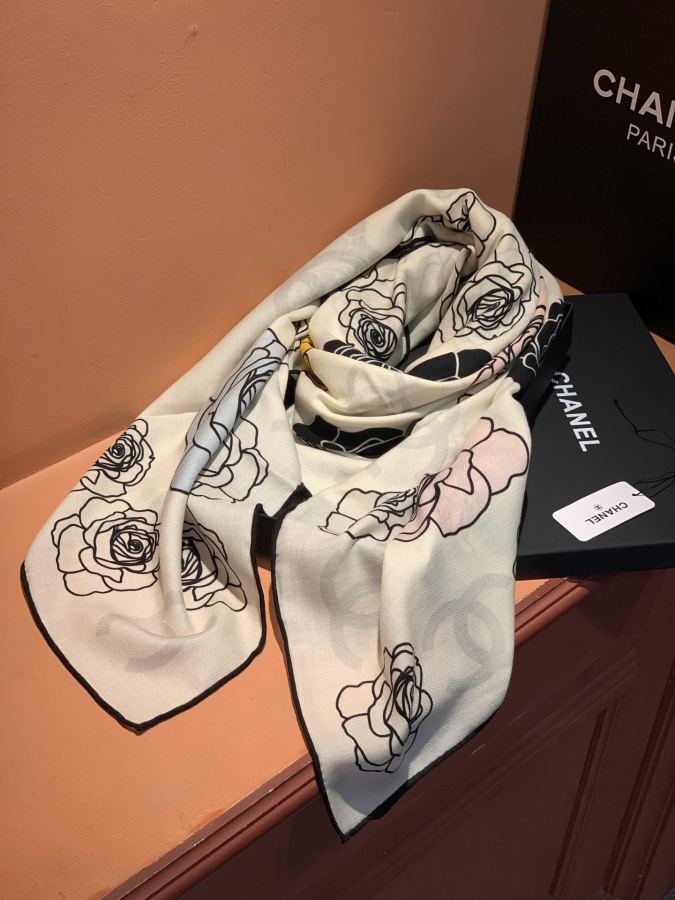 1:1 Replica Chanel scarf Chanel — 1:1 Replica — photo 4