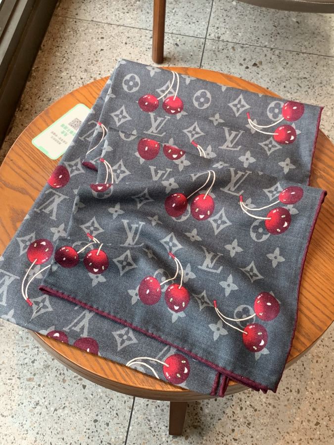 1:1 Replica LV scarf LV X TM MONOGRAM — AAA Quality Replica — photo 4