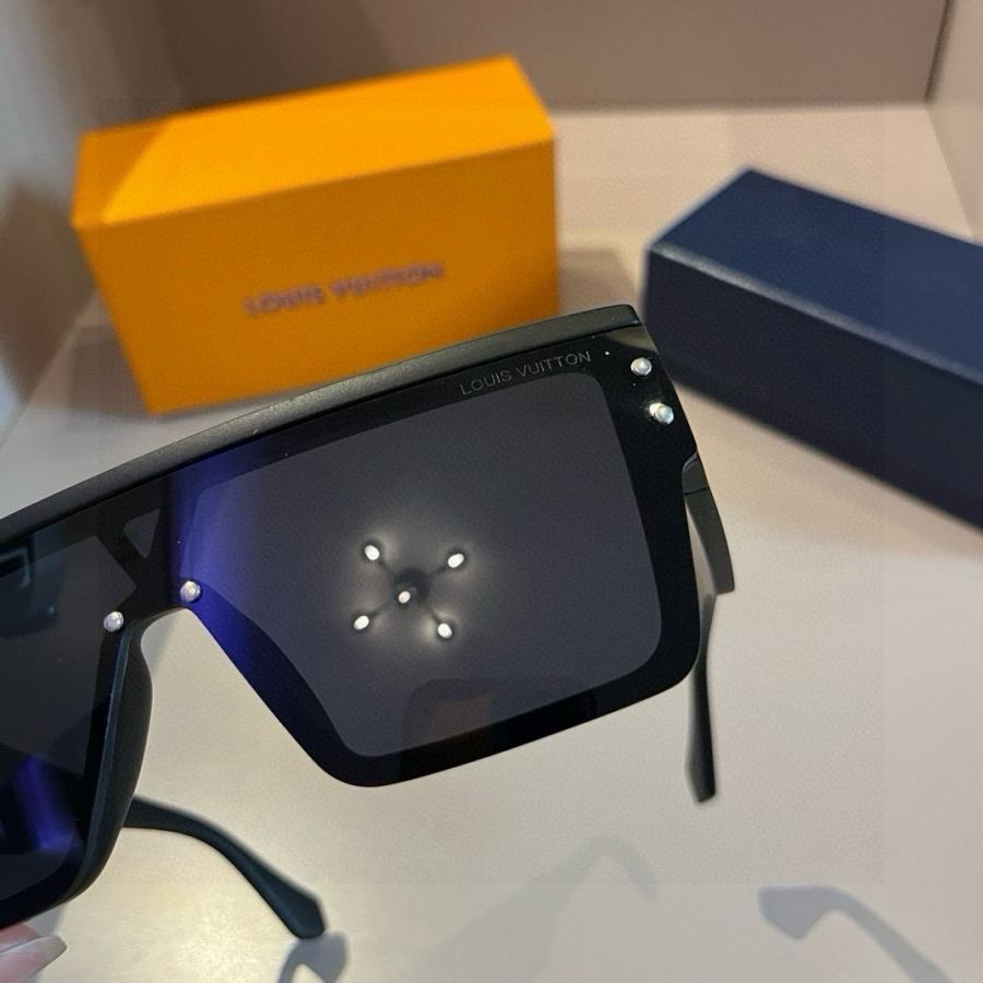 1:1 Replica LV glasses ¥ — Premium Replica — photo 2