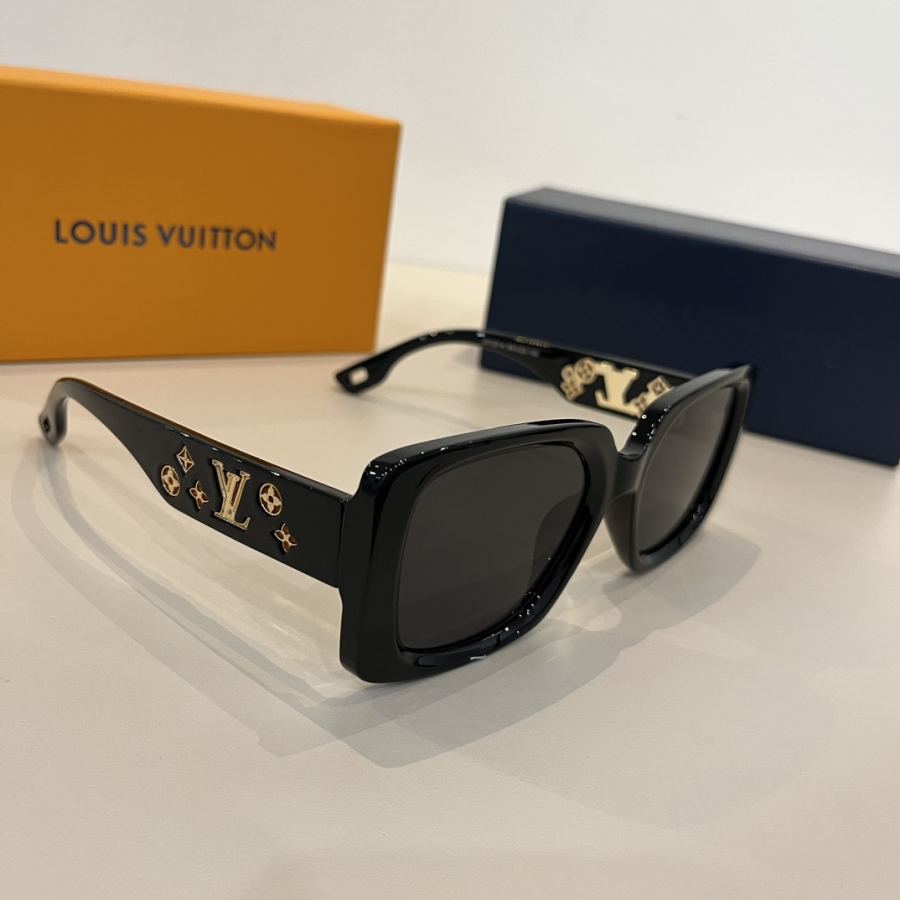 1:1 Replica LV glasses ¥ — 1:1 Replica