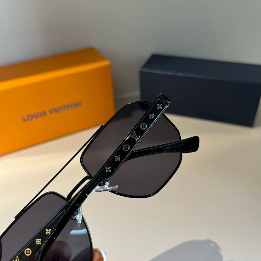 1:1 Replica LV glasses ¥ — AAA Quality Replica — photo 7
