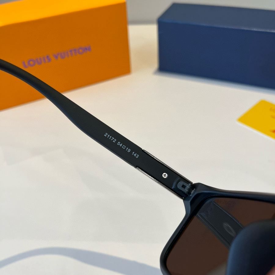 1:1 Replica LV glasses ¥ — AAA Quality Replica — photo 9