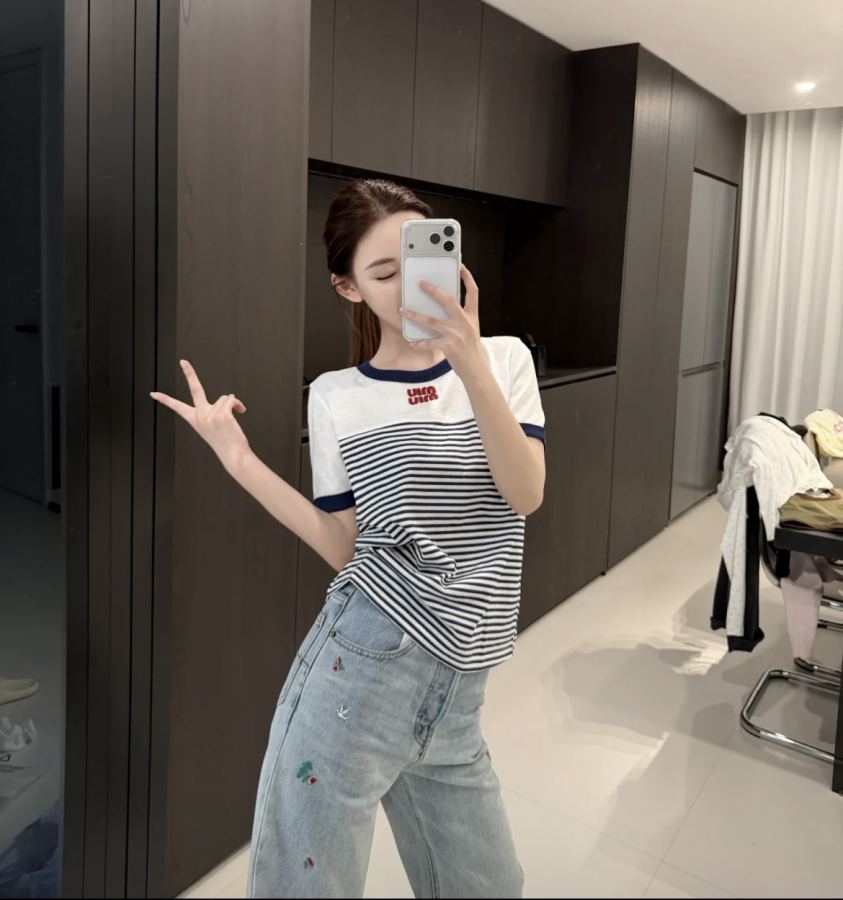 1:1 Replica Miumiu Women — AAA Quality Replica