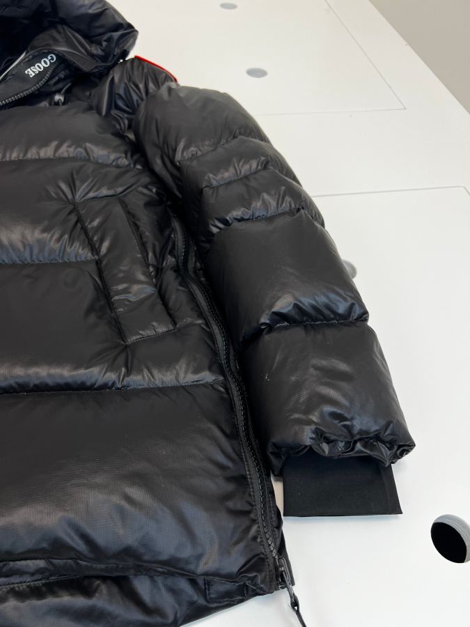 1:1 Replica GOOSE down jacket 4 Feather-Light — 1:1 Replica For Sale — photo 5