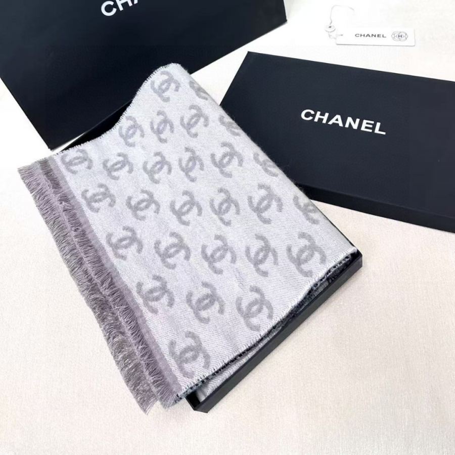 1:1 Replica Chanel scarf 𝐂𝐡𝐚𝐧𝐞𝐥 𝟐𝟒𝐁 C LOGO — Premium Replica — photo 3