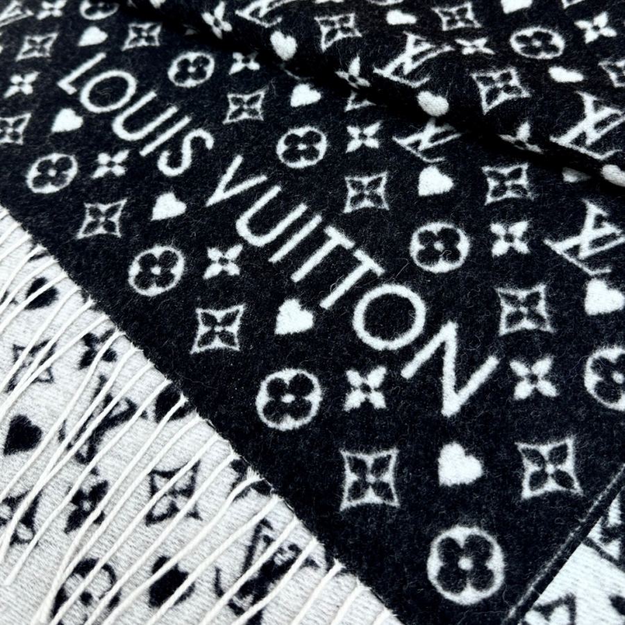 1:1 Replica LV scarf LV Monogram 45*200cm — AAA Quality Replica — photo 7