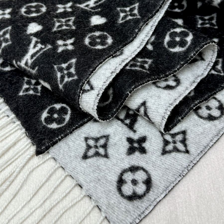 1:1 Replica LV scarf LV Monogram 45*200cm — AAA Quality Replica — photo 6