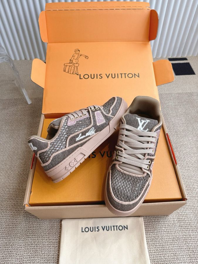 1:1 Replica Louis Vuitton shoe top-tier. — Premium Replica — photo 10
