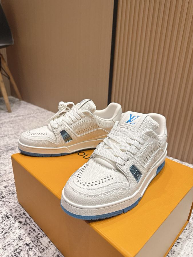 1:1 Replica Louis Vuitton shoe top-tier. — AAA Quality Replica — photo 3