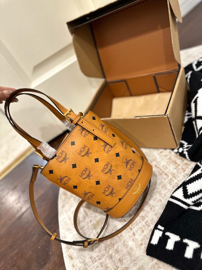 1:1 Replica MCM bag MCM Soft Berlin Series — Premium Replica — photo 7