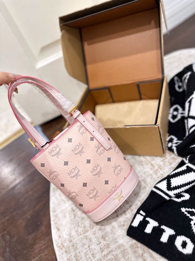 1:1 Replica MCM bag MCM! MCM Soft Berlin — Premium Replica — photo 4