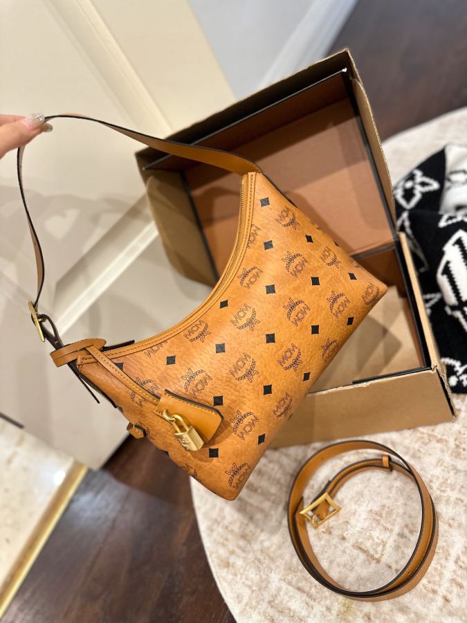 1:1 Replica MCM bag Official website airplane box packaging — AAA Quality Replica — photo 8