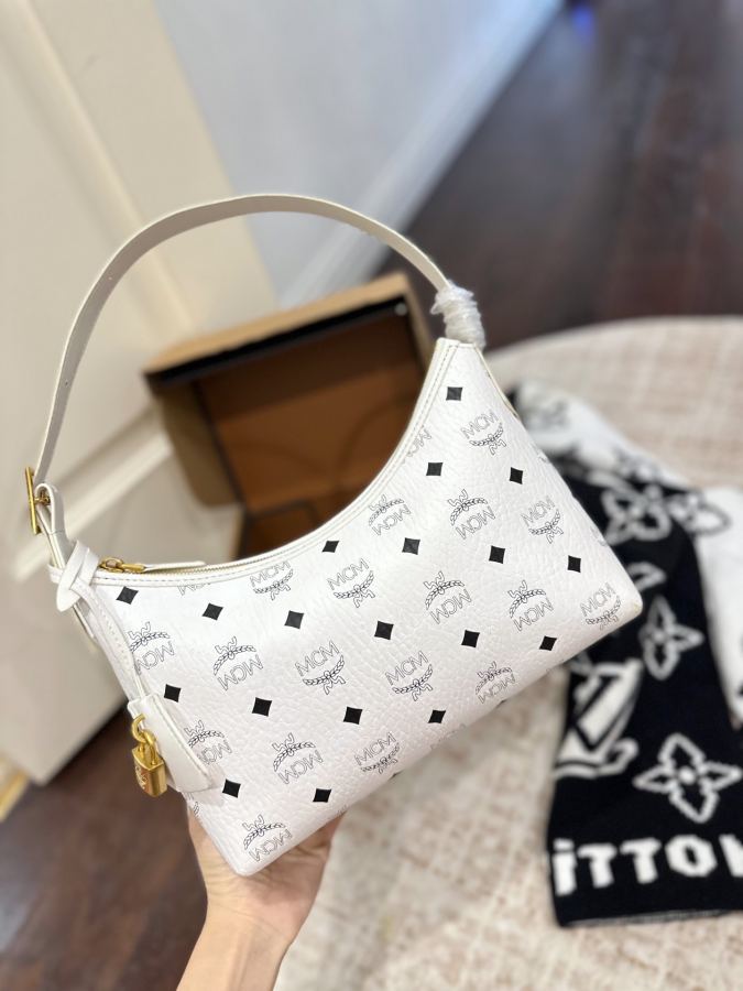 1:1 Replica MCM bag Official website airplane box packaging — AAA Quality Replica — photo 3