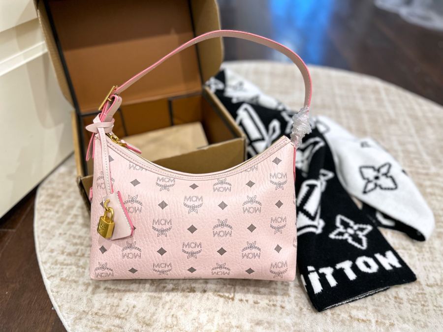 1:1 Replica MCM bag Official website airplane box packaging — AAA Quality Replica — photo 4