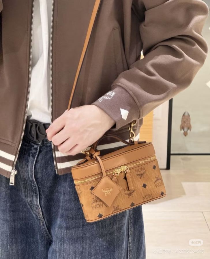 1:1 Replica MCM bag MCM I — Premium Replica — photo 3